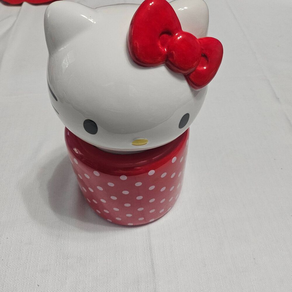 Hello Kitty Lidded Cookie Treat‎ Jar White Red Polka Dot Ceramic Blue Sky Sanrio